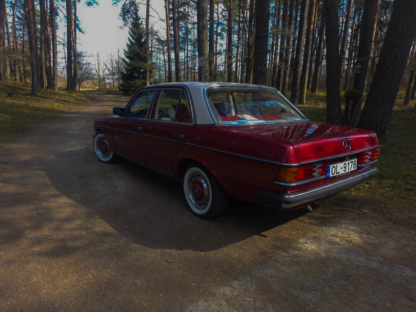Mercedes Benz W123 1982 foto 3