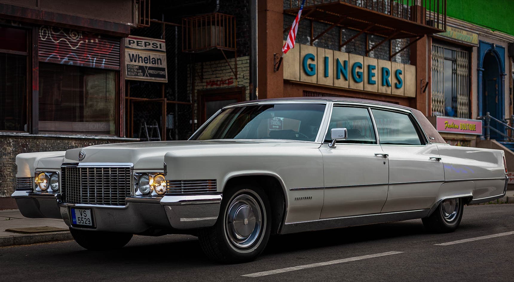 Cadillac Fleetwood Brougham 1970 foto 1