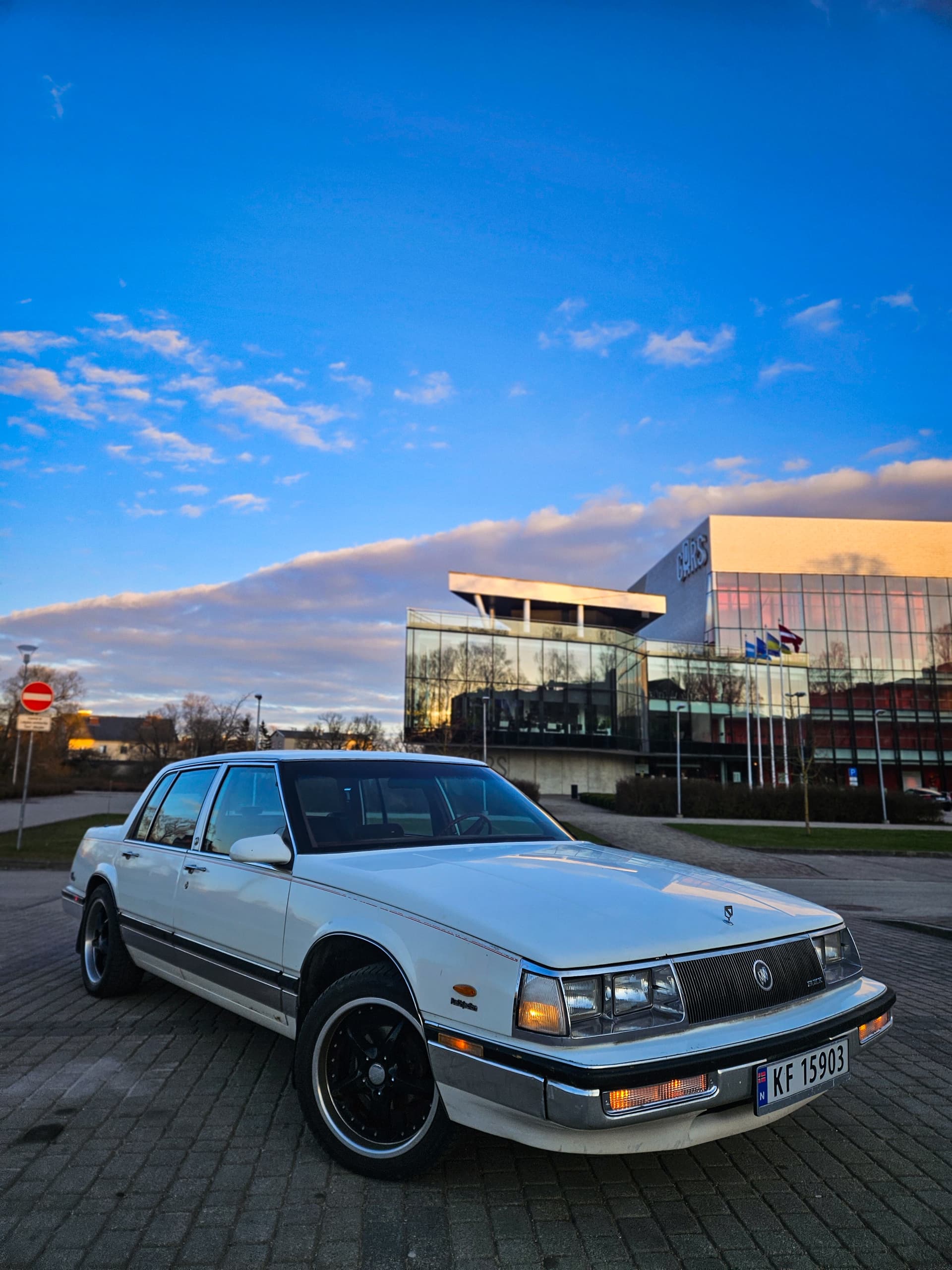 Buick Electra 1986